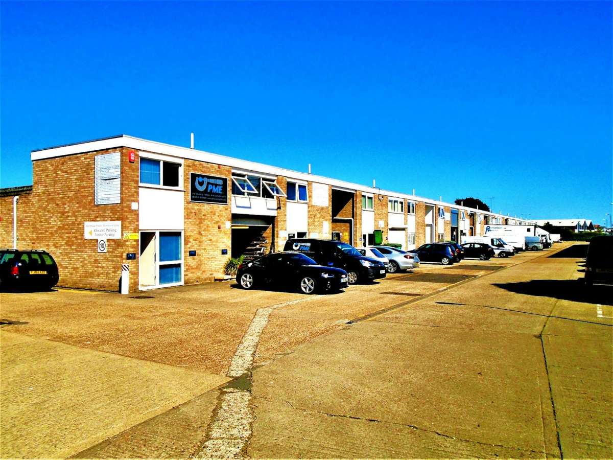 Industrial Unit in Maldon - photo 2