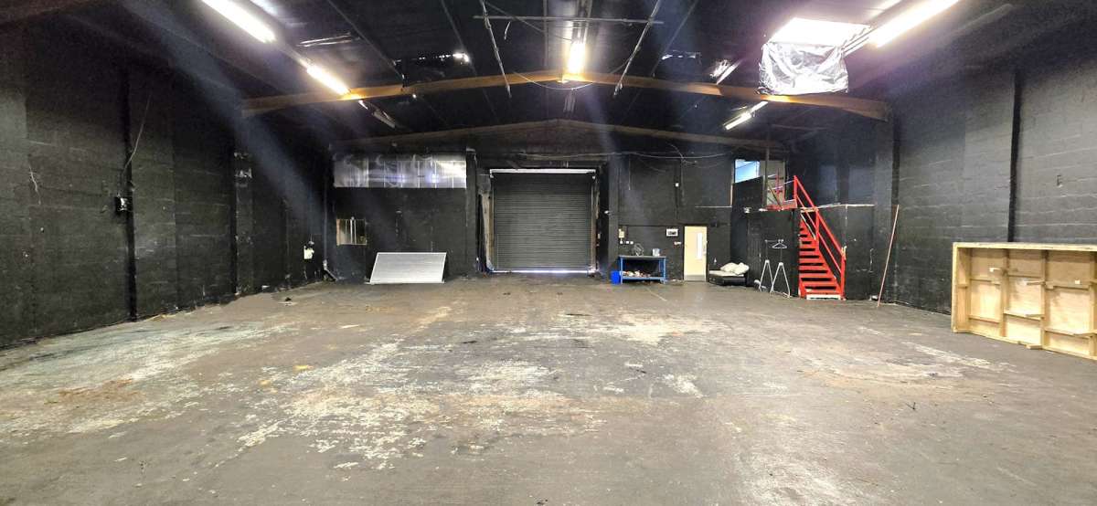 Industrial Unit in London