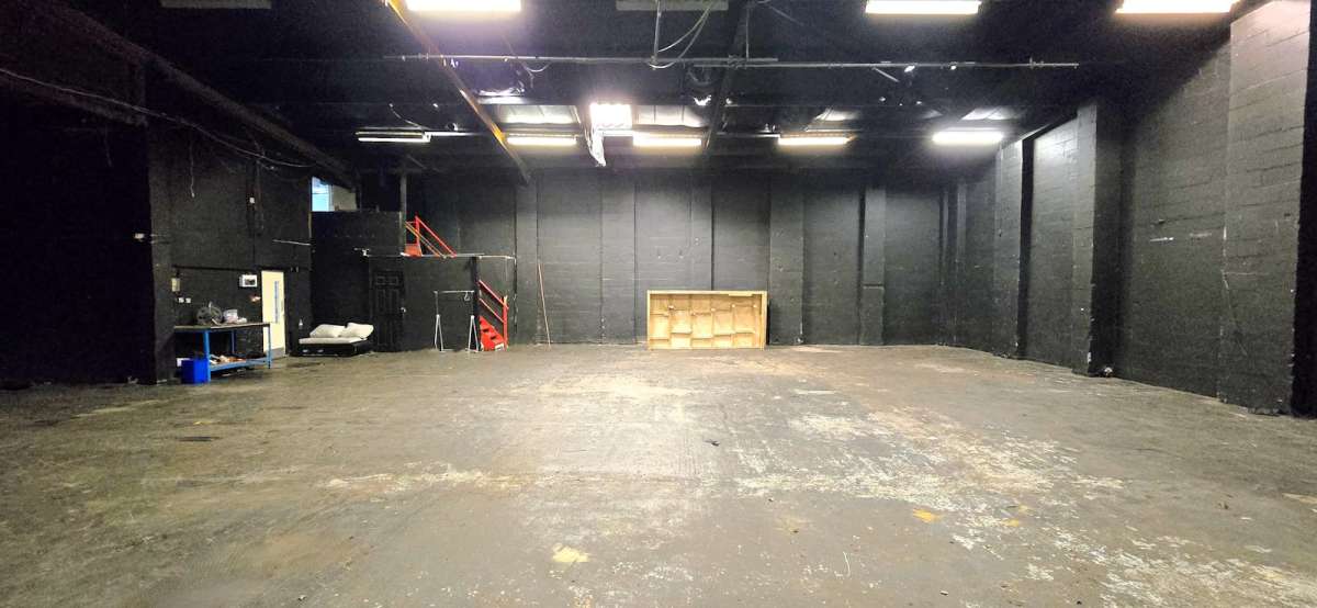 Industrial Unit in London