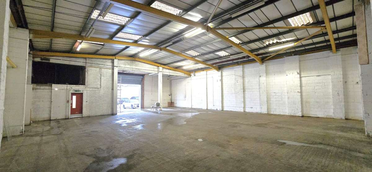 Industrial Unit in London