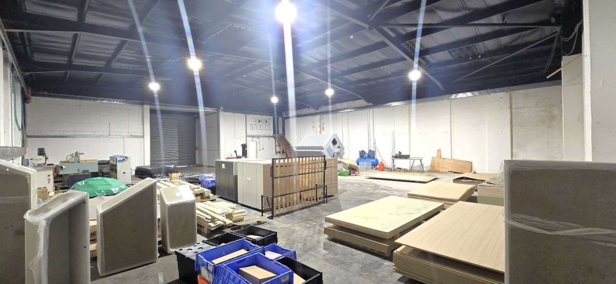 Industrial Unit in London