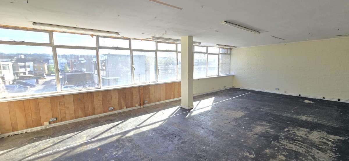 Industrial Unit in London