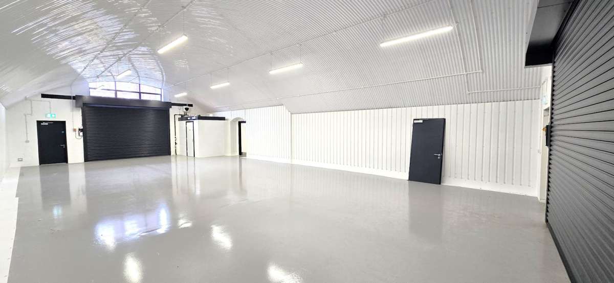 Industrial Unit in London
