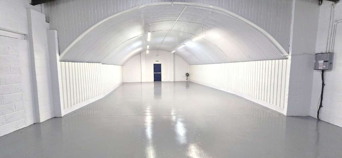 Industrial Unit in London