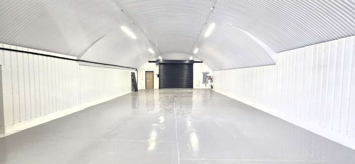 Industrial Unit in London