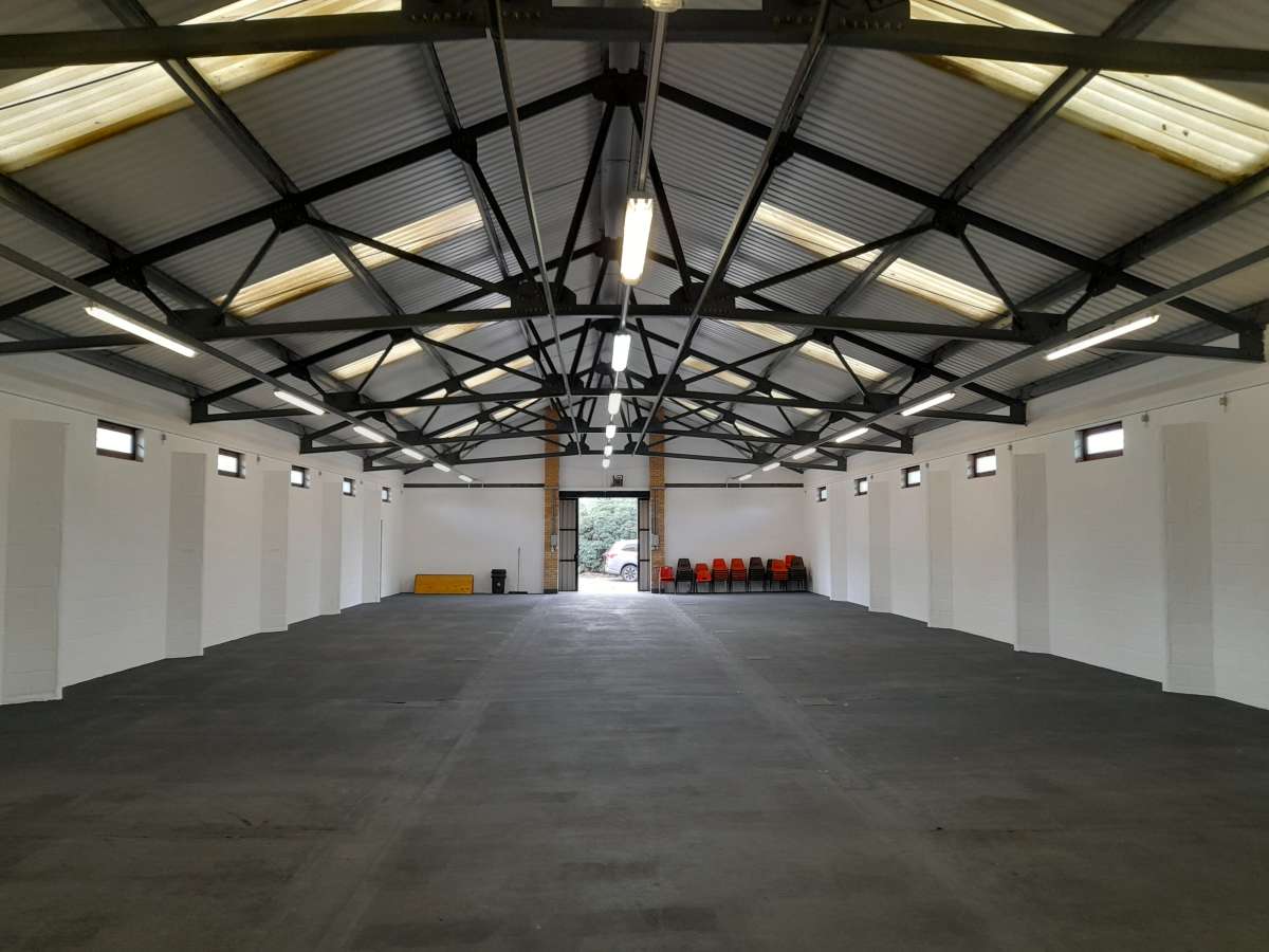 Industrial Unit in Cambridge - photo 3