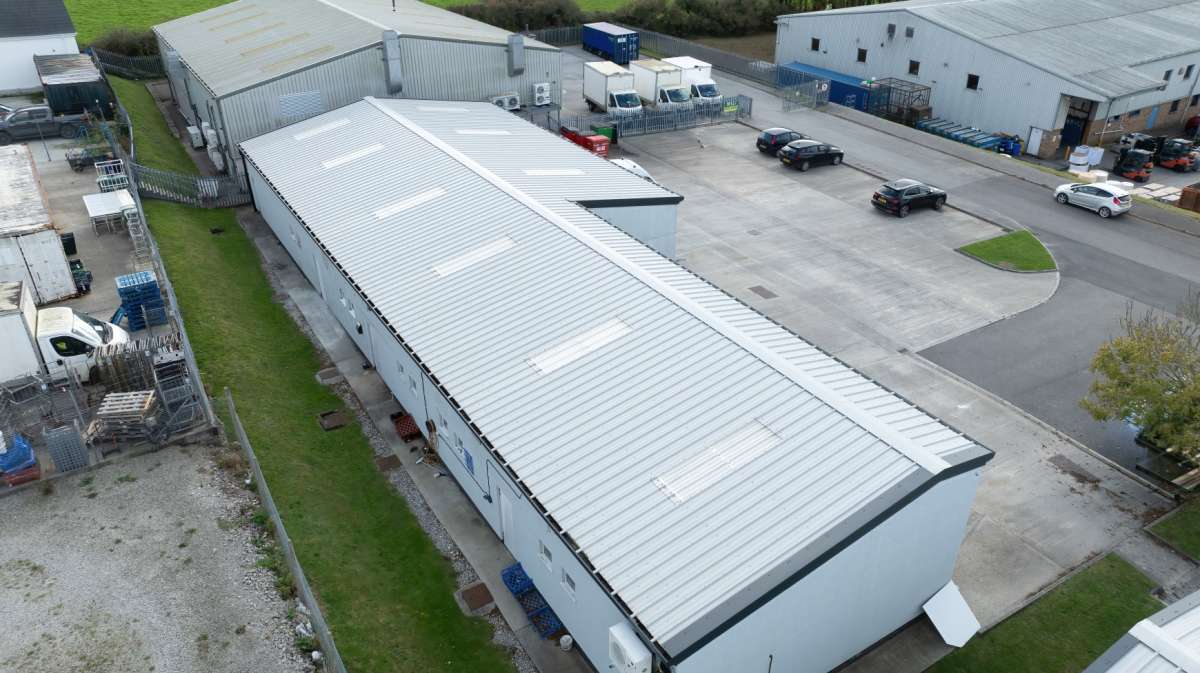 Industrial Unit in Padstow - photo 2