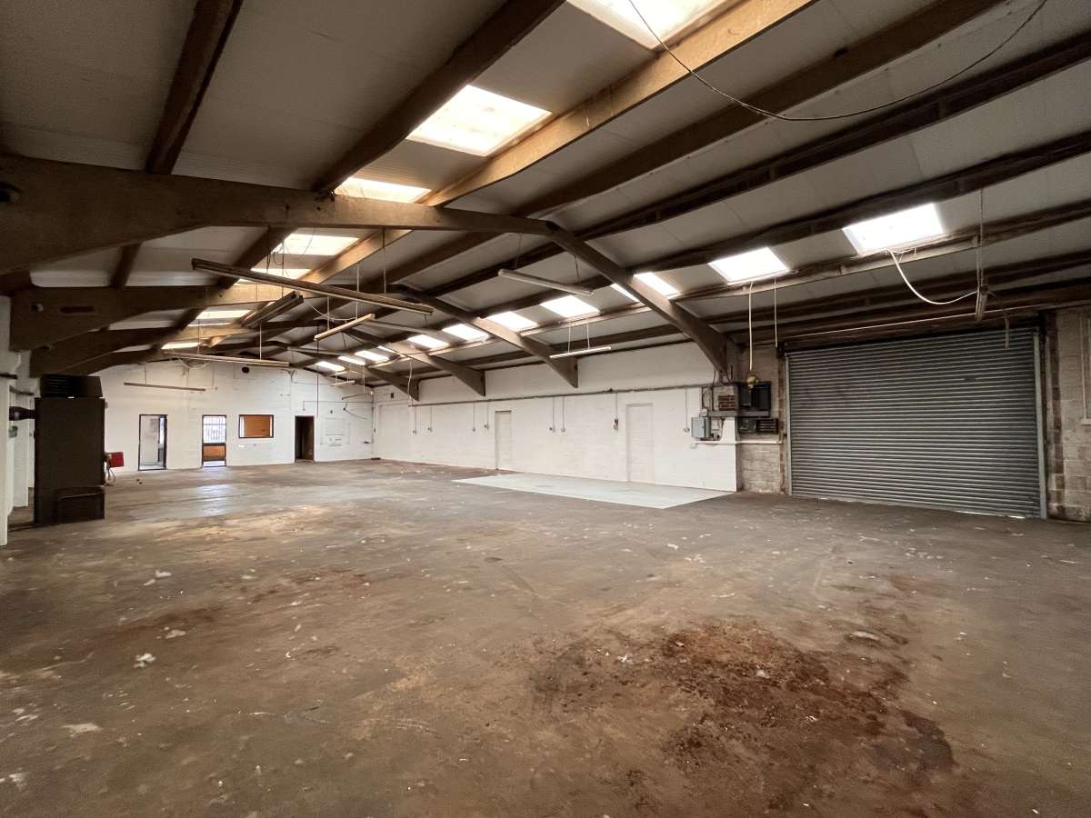 Industrial Unit in Bampton - photo 3