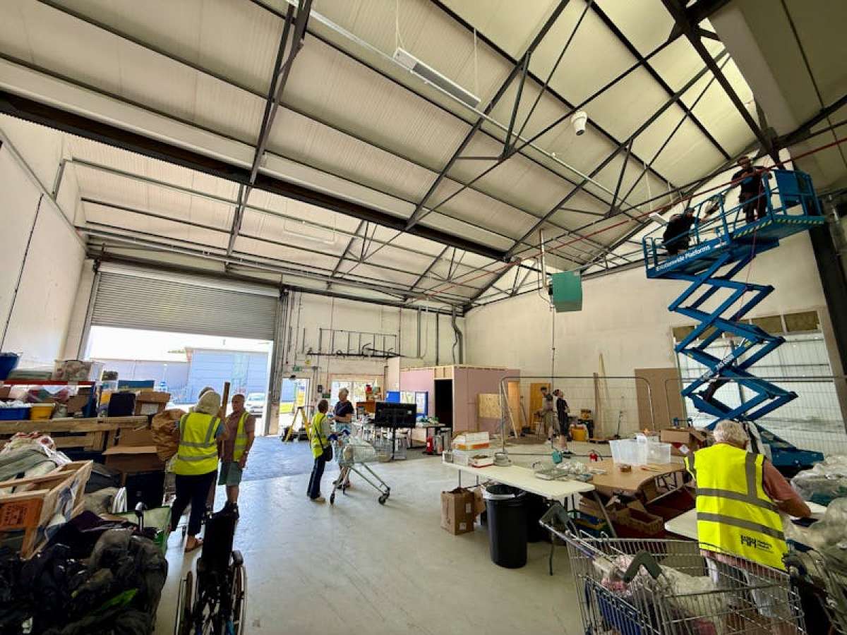 Industrial Unit in Lymington - photo 4