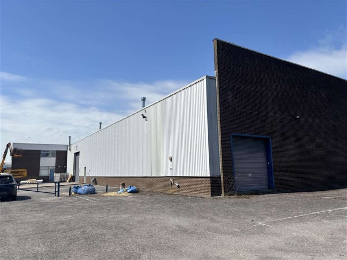 Industrial Unit in Andover - photo 3