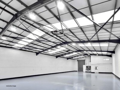 Industrial Unit in Falkirk - photo 2