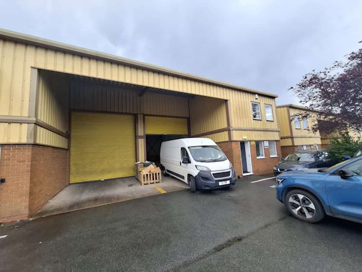 Industrial in Pershore