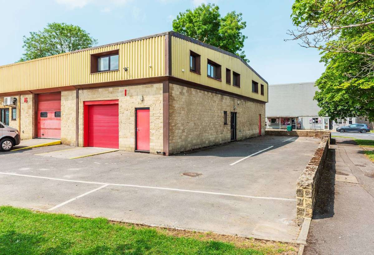 Industrial Unit in Melksham - photo 4