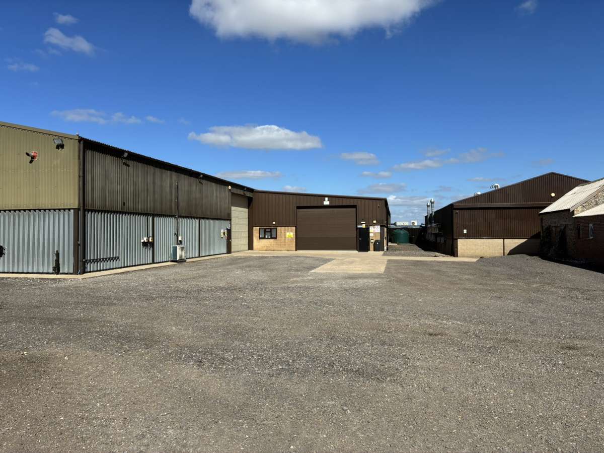 Industrial Unit in Fulbourn - photo 3