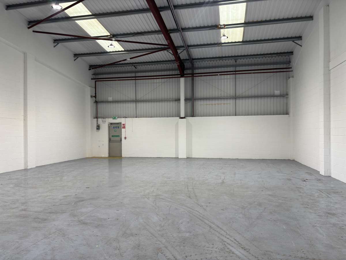 Industrial Unit in Mytholmroyd - photo 4