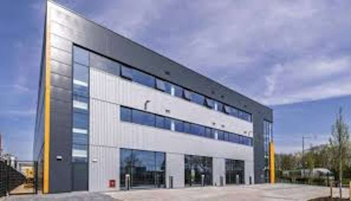 Industrial Unit in Enfield - photo 2