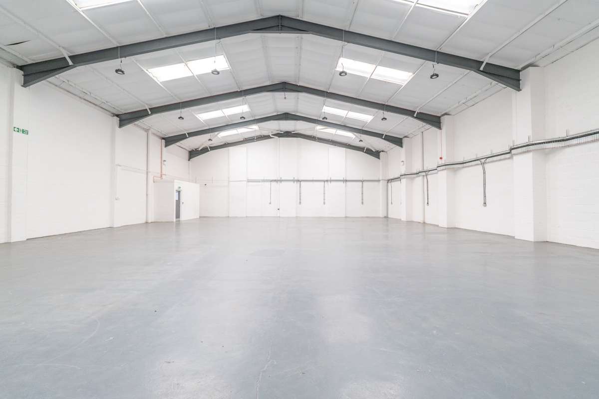 Industrial Unit in Tunbridge Wells - photo 4