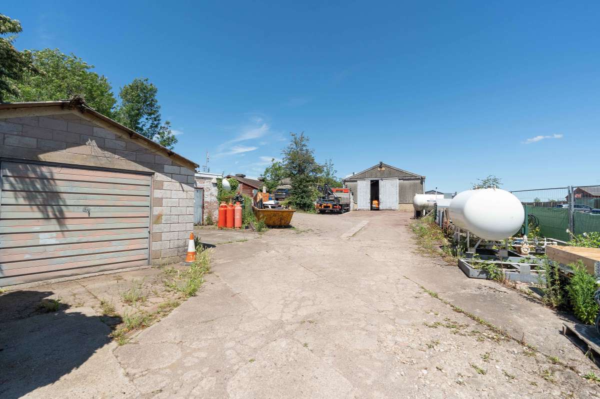 Industrial Unit in Leicester - photo 4