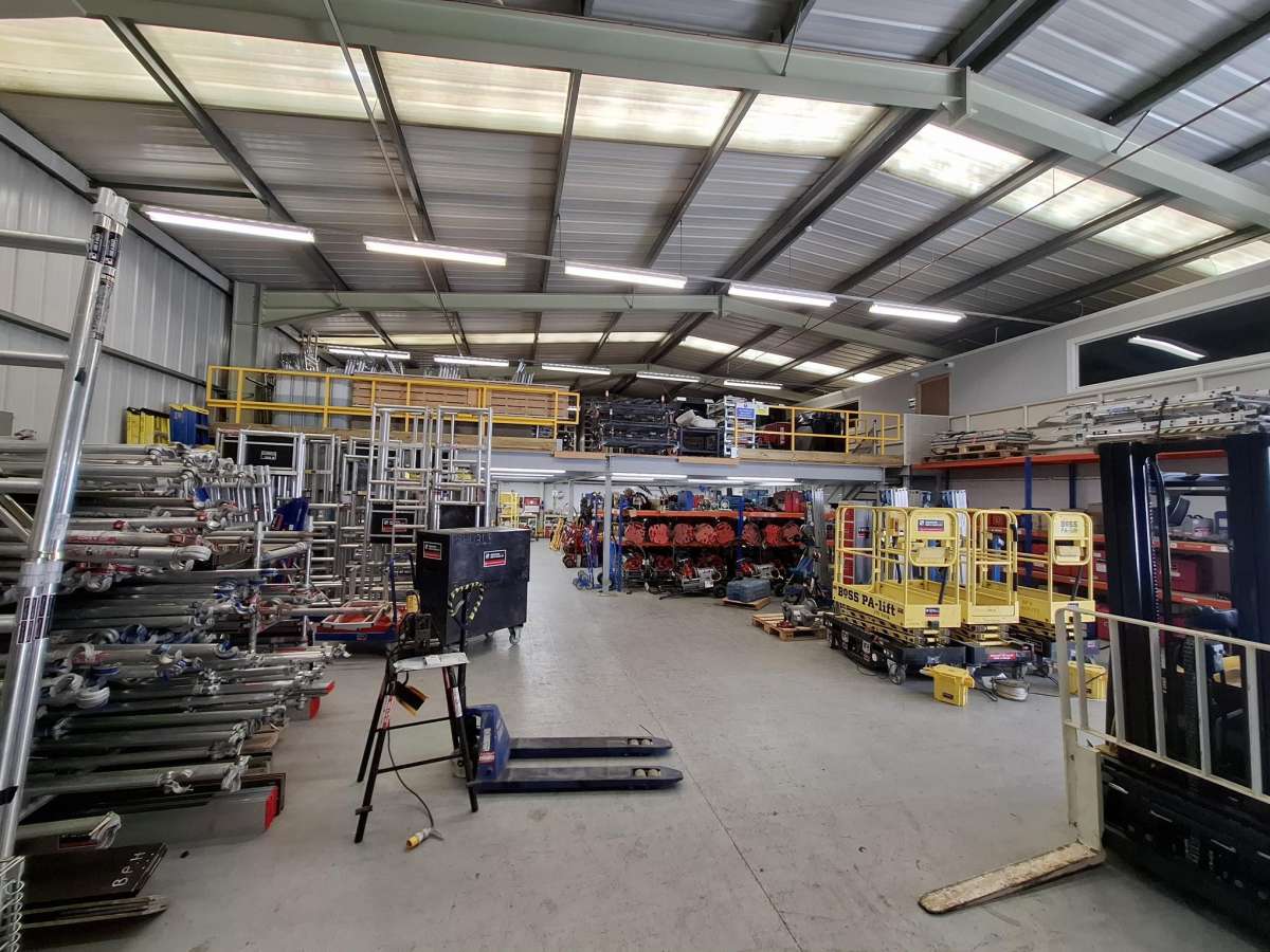 Industrial Unit in Team Valley Trading Estate - photo 2
