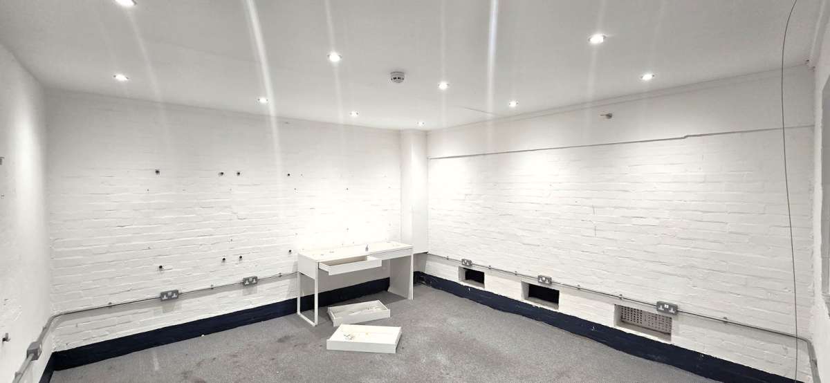 Industrial Unit in Abbey Wood, London