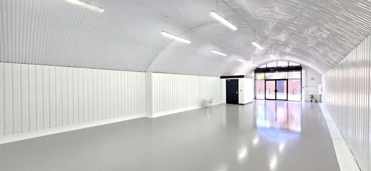 Industrial Unit in Bethnal Green, London - photo 3