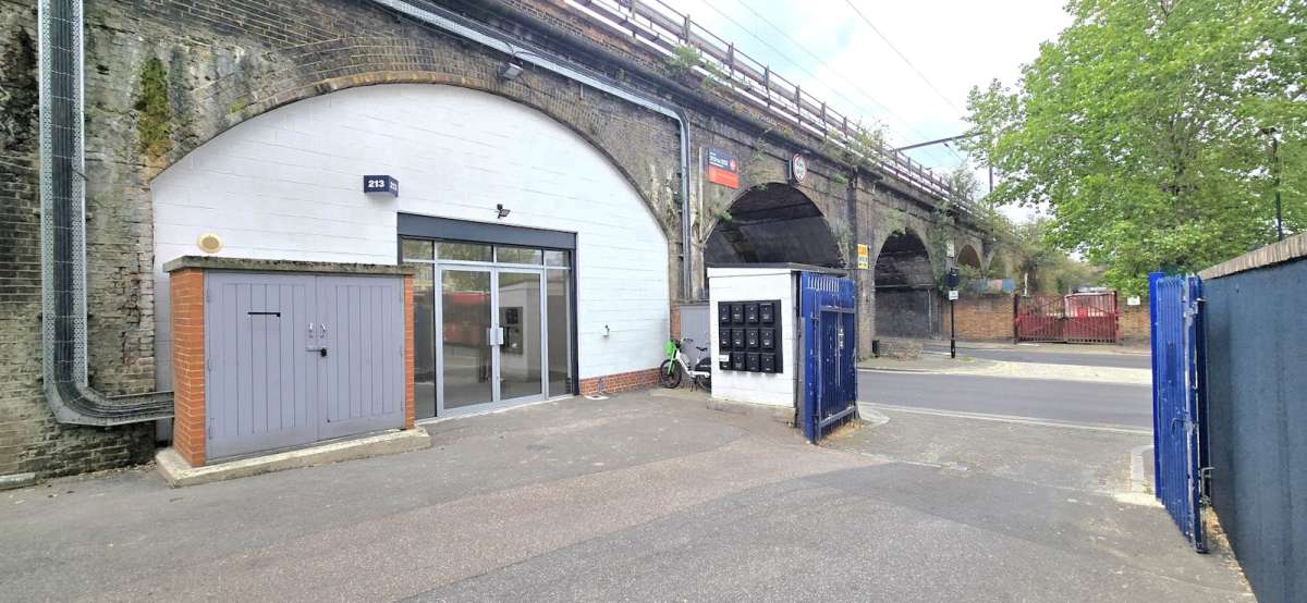 Industrial Unit in Homerton, London - photo 2