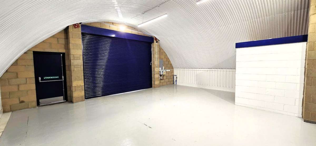 Industrial Unit in Forest Gate, London