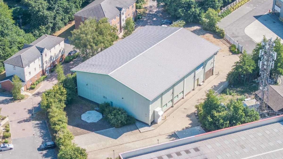 Industrial Unit in Hedge End - photo 3