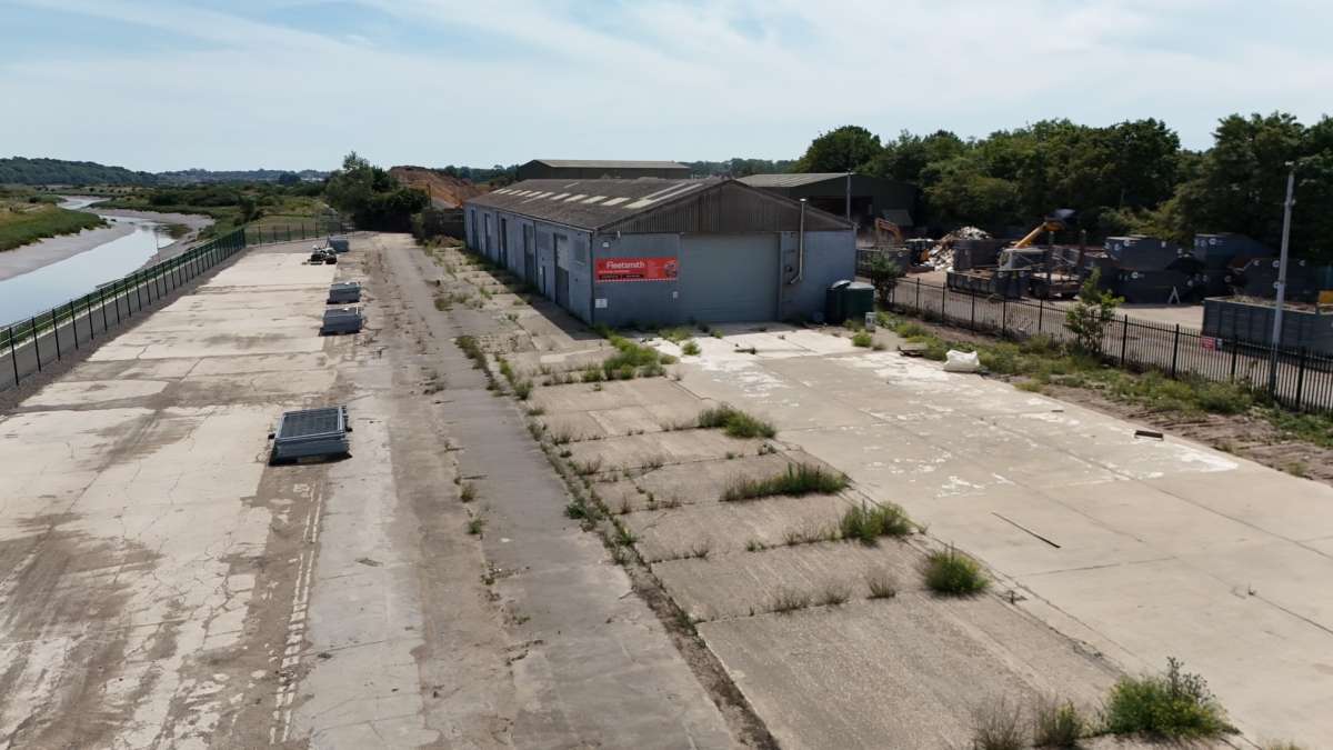 Industrial Unit in Colchester - photo 3