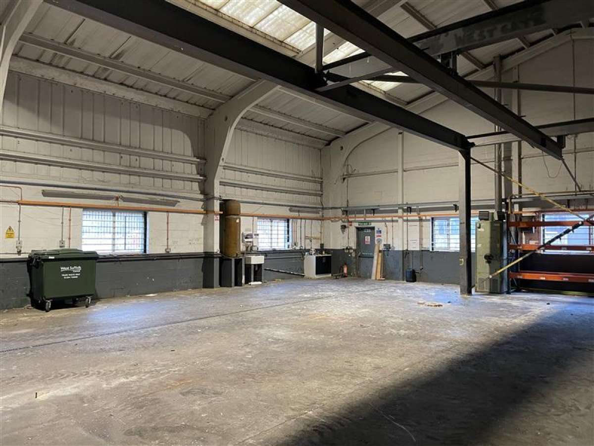 Industrial Unit in Brandon - photo 3