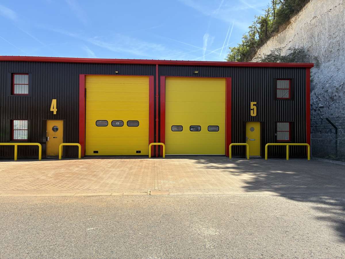 Industrial in Northfleet
