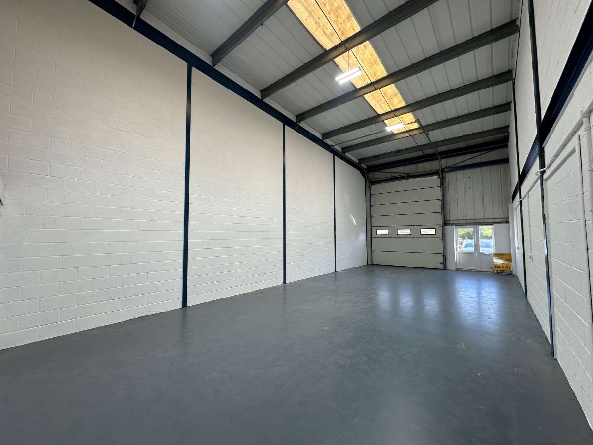 Industrial Unit in Exeter - photo 4