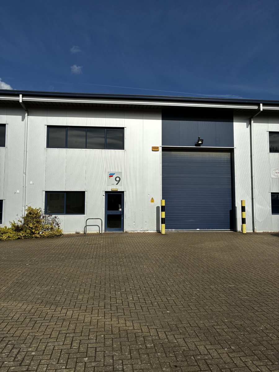 Industrial Unit To Let, Buckingham, Buckinghamshire