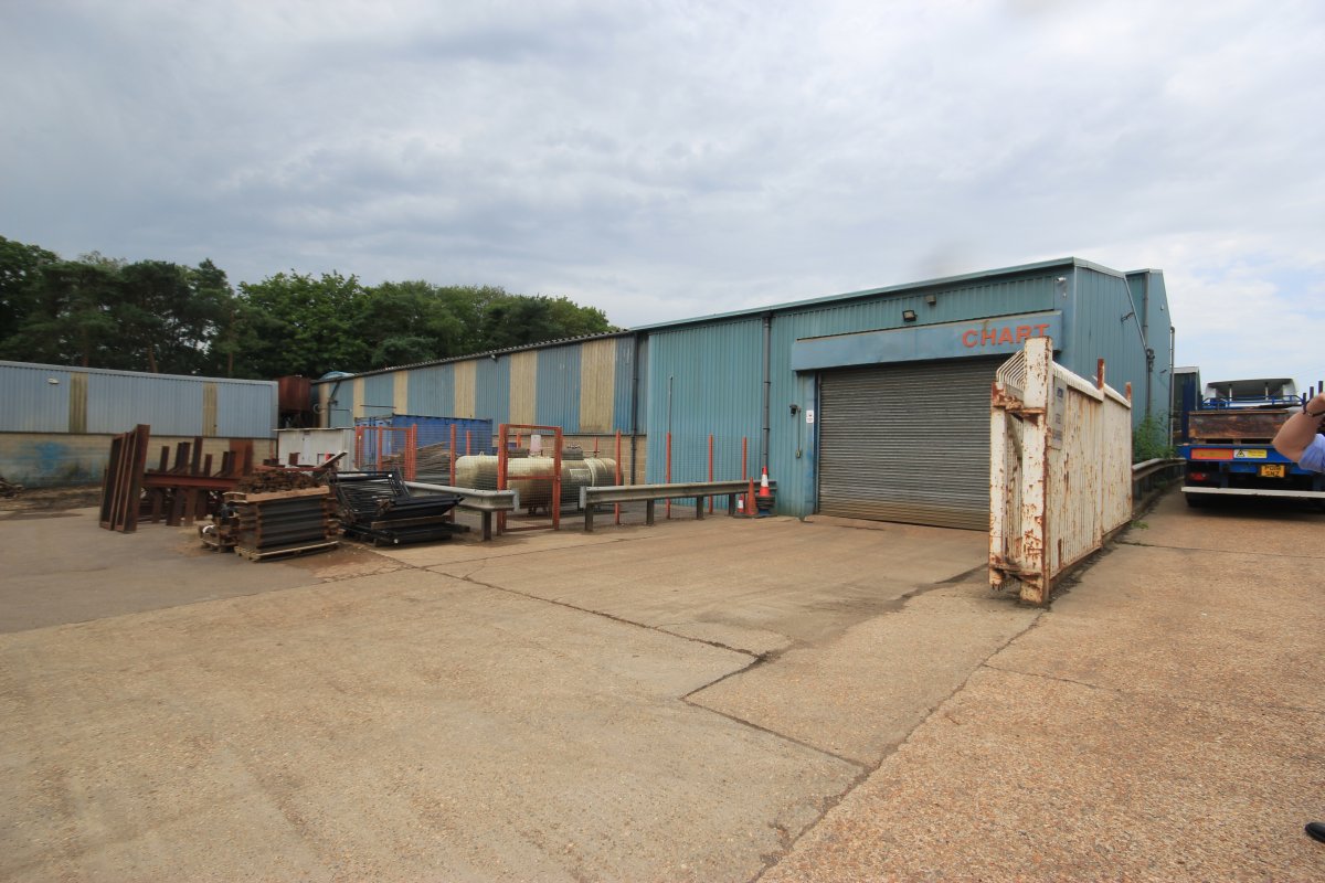 Industrial Unit in Pluckley - photo 2