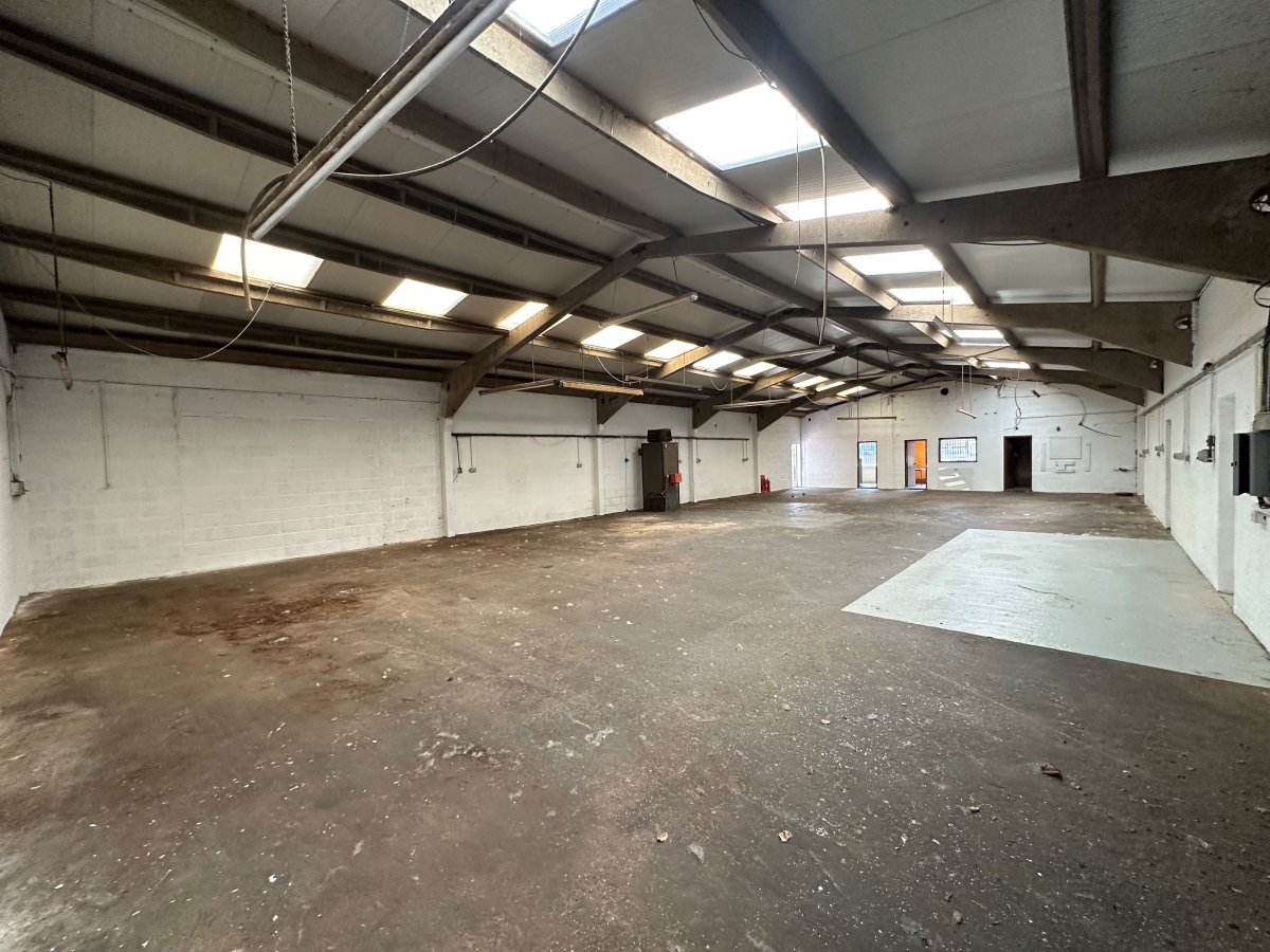 Industrial Unit in Bampton - photo 3