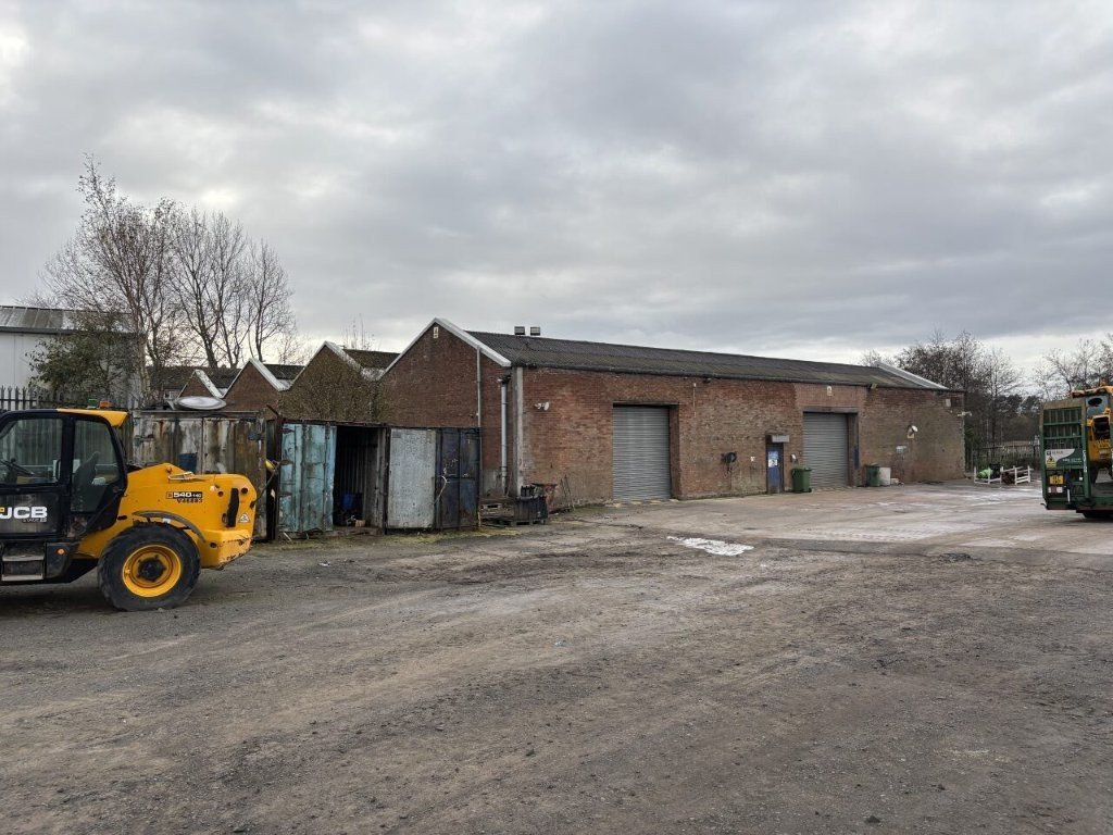 Industrial Unit in Baillieston - photo 2