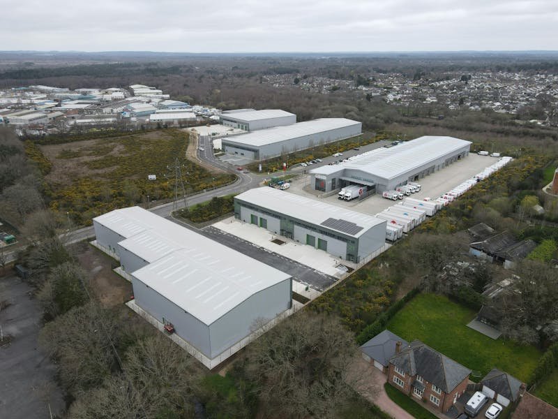 Industrial Unit in Wimborne - photo 4