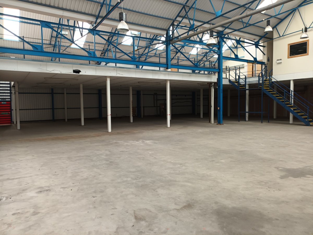 Industrial Unit in Bridgwater - photo 4