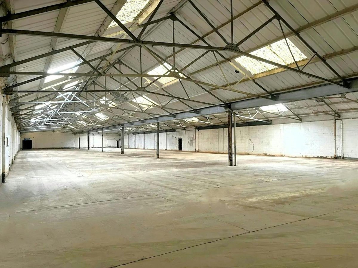 Industrial Unit in Park Royal, London - photo 3
