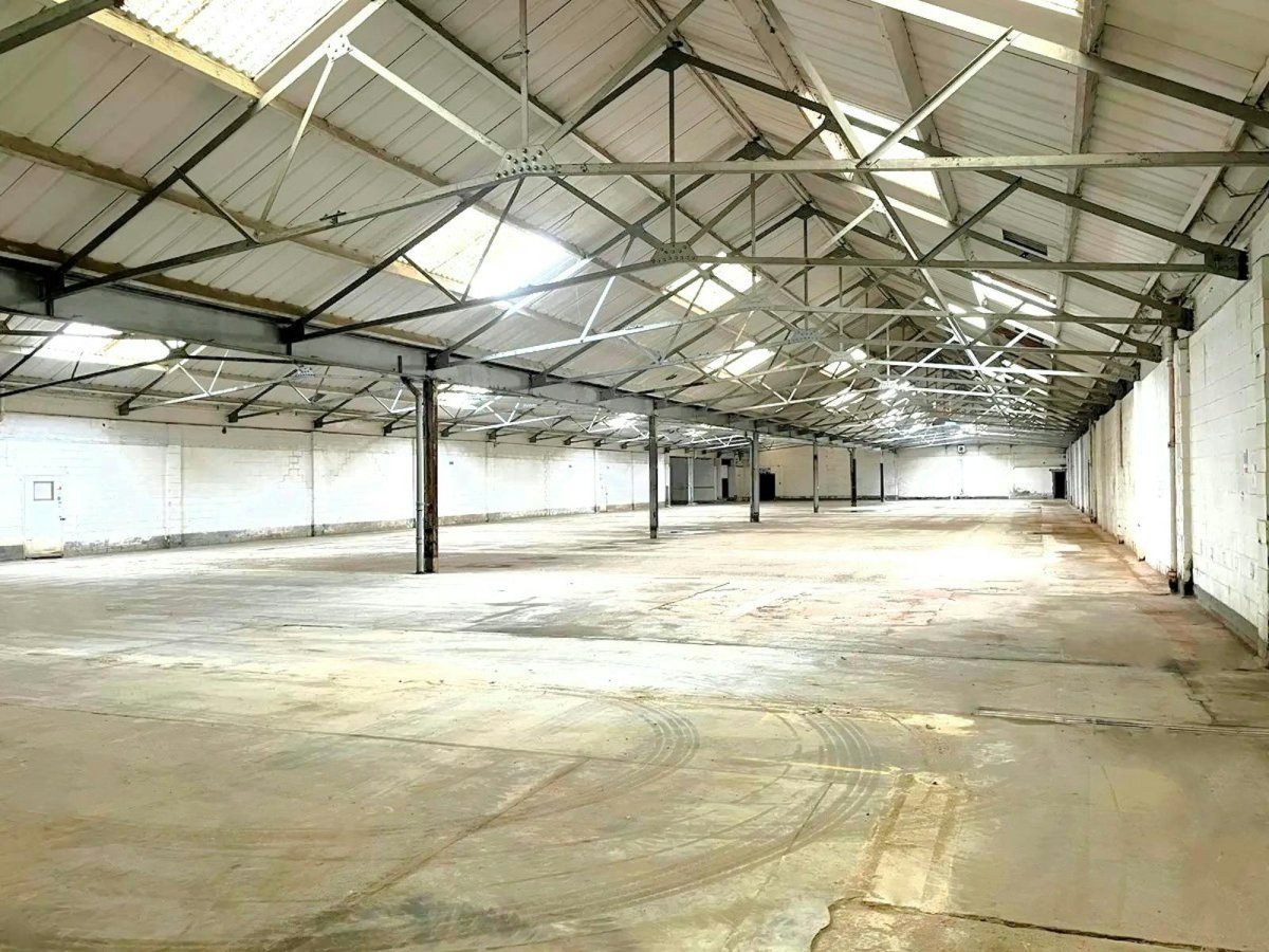Industrial Unit in Park Royal, London - photo 4