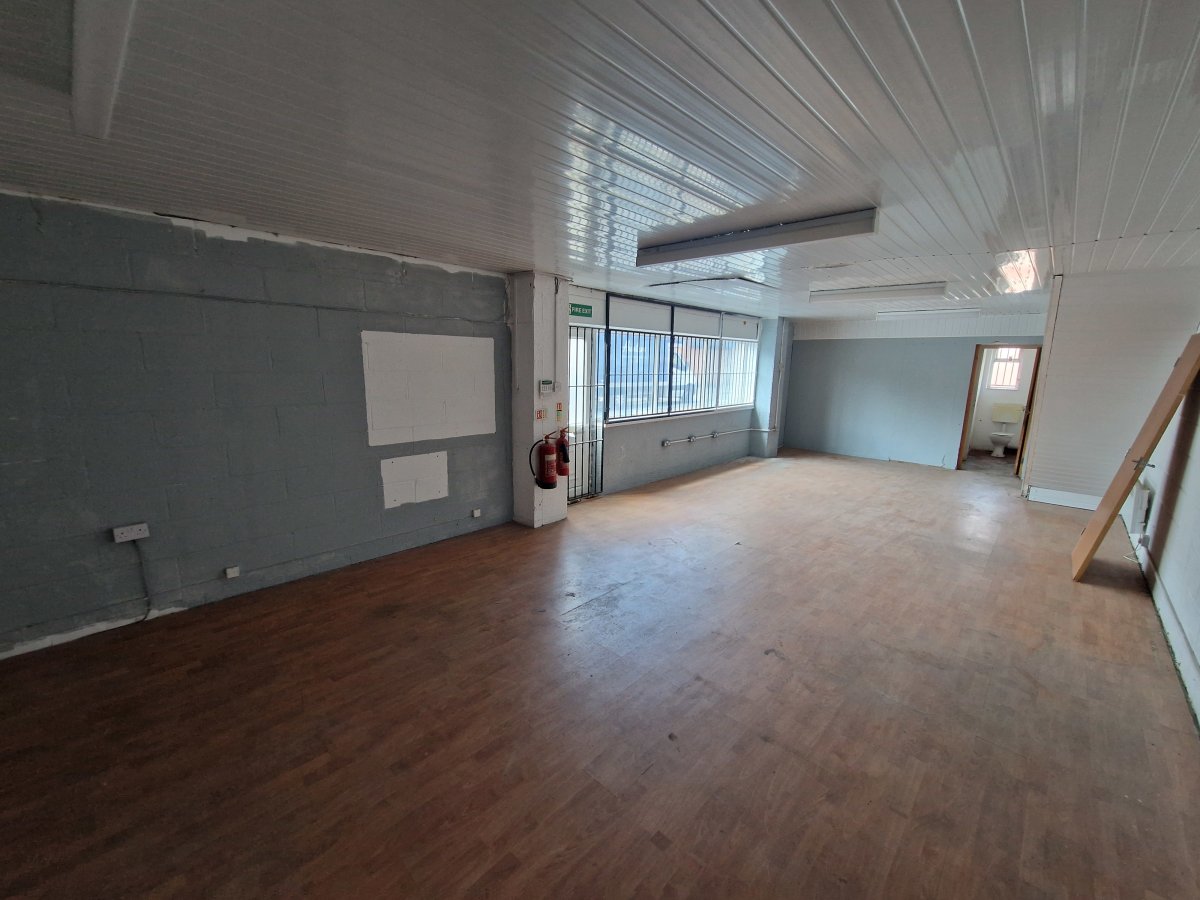 Industrial Unit in Derby - photo 3