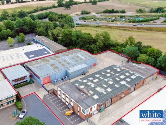 Industrial Unit in Bicester - photo 2