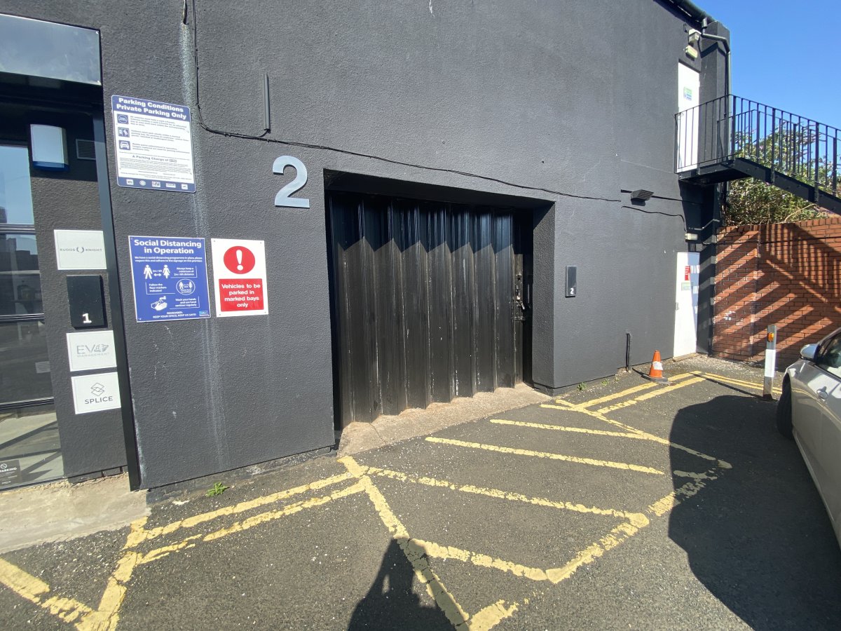 Industrial Unit in Birmingham - photo 4