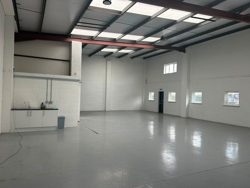Industrial Unit in Poole - photo 2