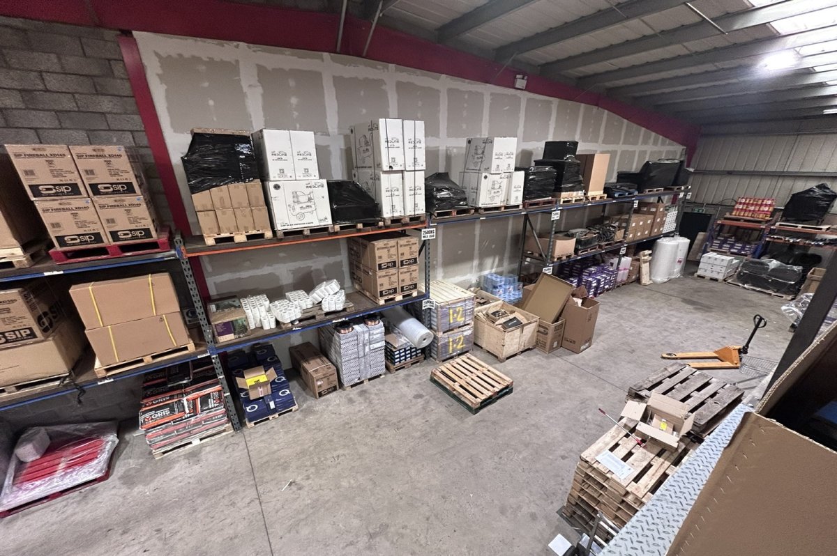 Industrial Unit in Lisburn - photo 2