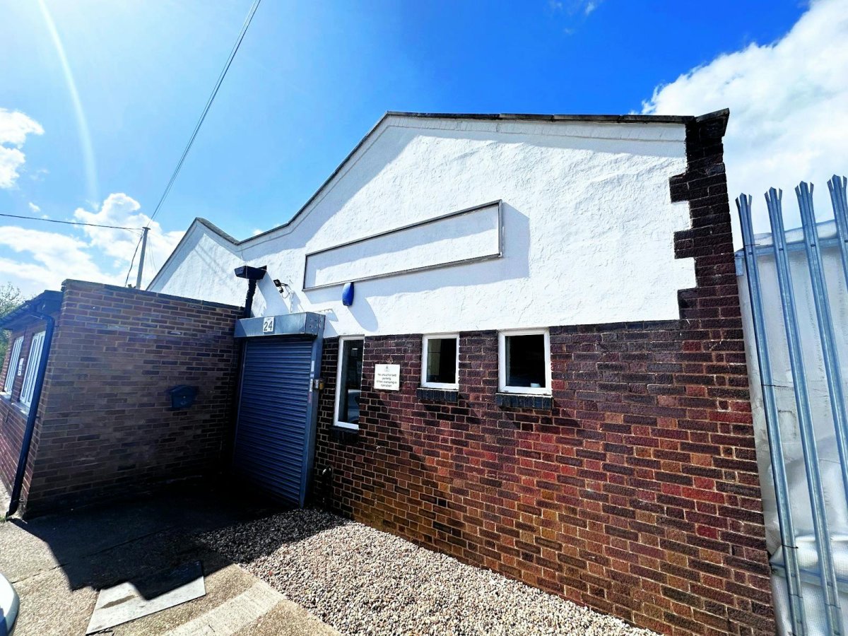 Industrial in Romford