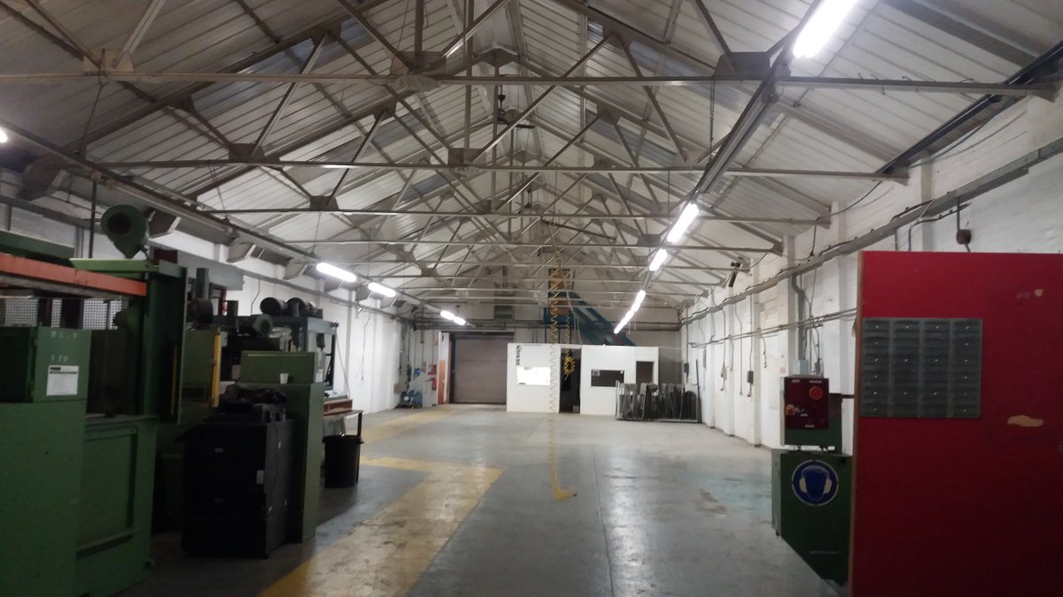 Industrial Unit in Market Harborough - photo 2