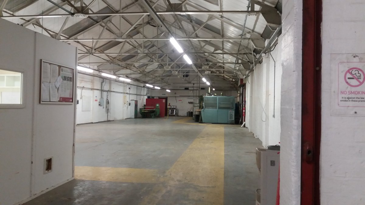 Industrial Unit in Market Harborough - photo 3