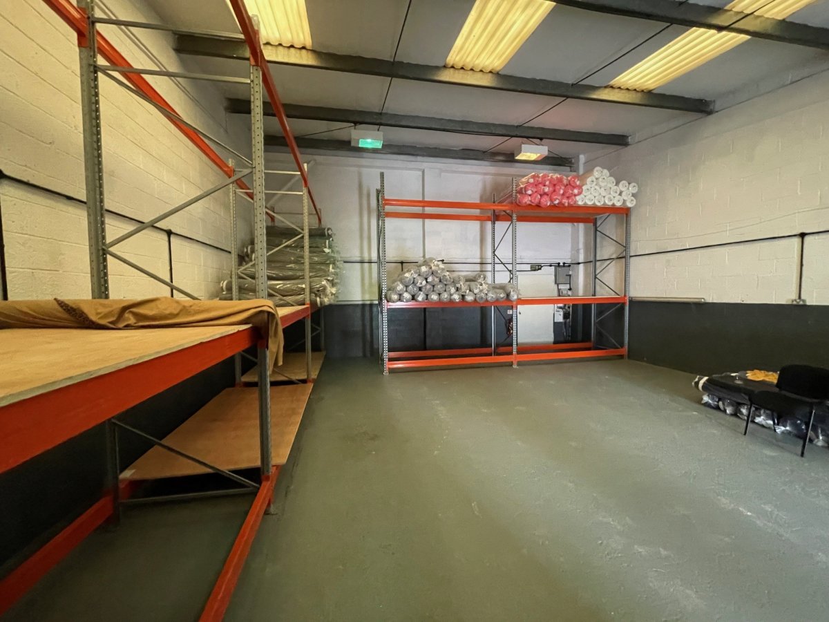 Industrial Unit in Leicester - photo 2