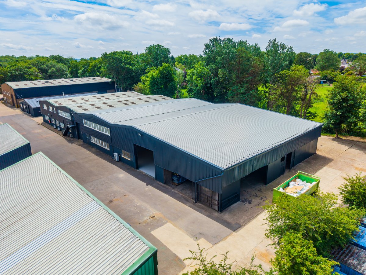 Industrial Unit in Fowlmere - photo 3